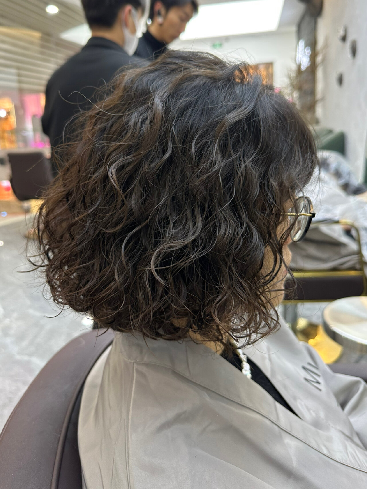 头尖 头发细软贴 短发这样烫 昆明烫发