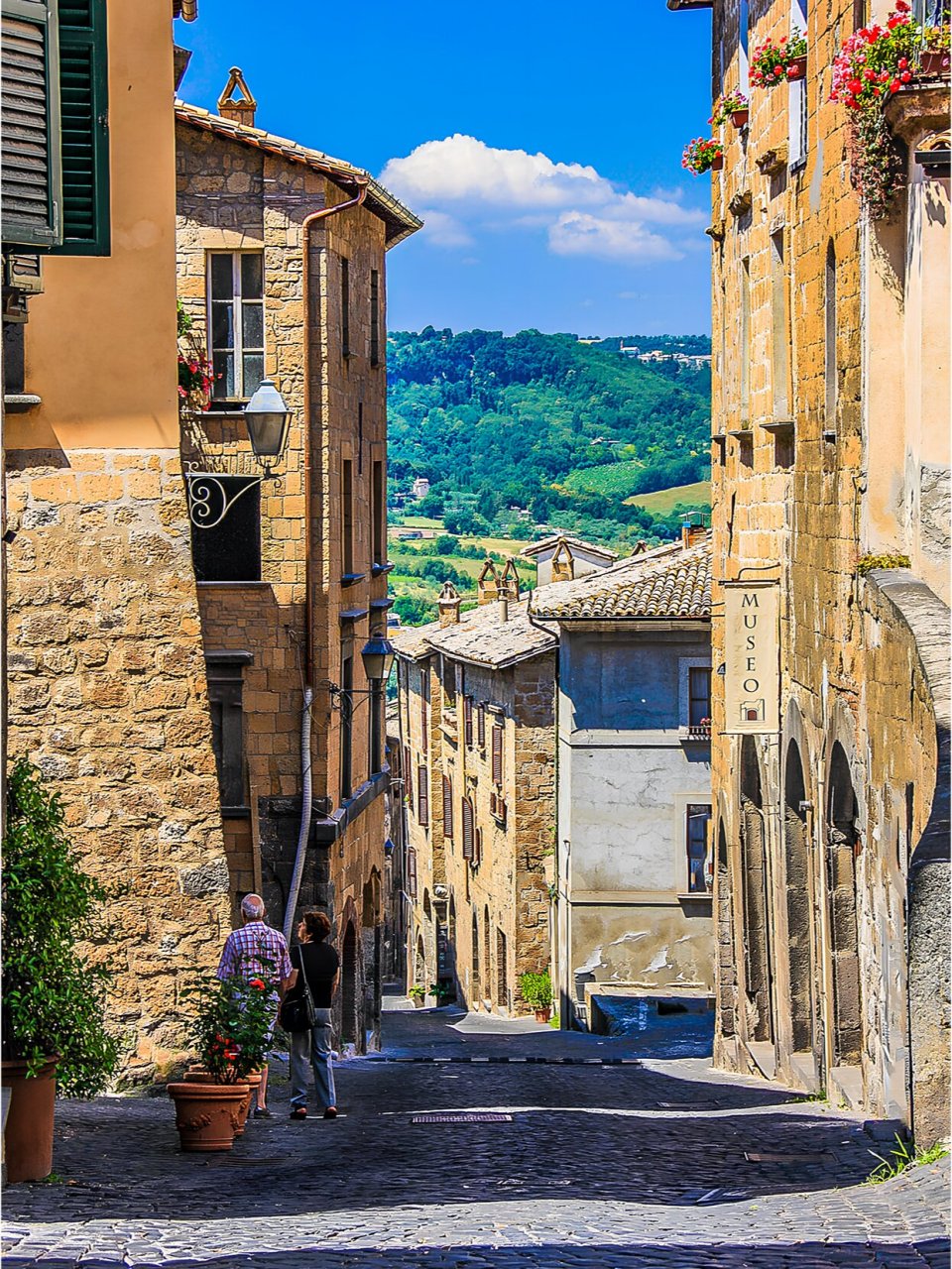 意大利奥维多一个古雅的小巷道 奥维耶托(orvieto)是意大利中部