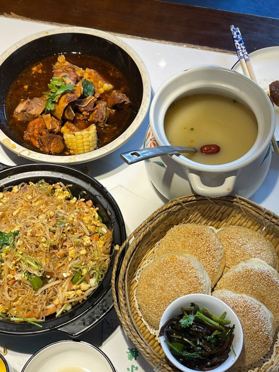 菏泽探店61夏月小楼 今天和朋友相聚在夏月小楼!