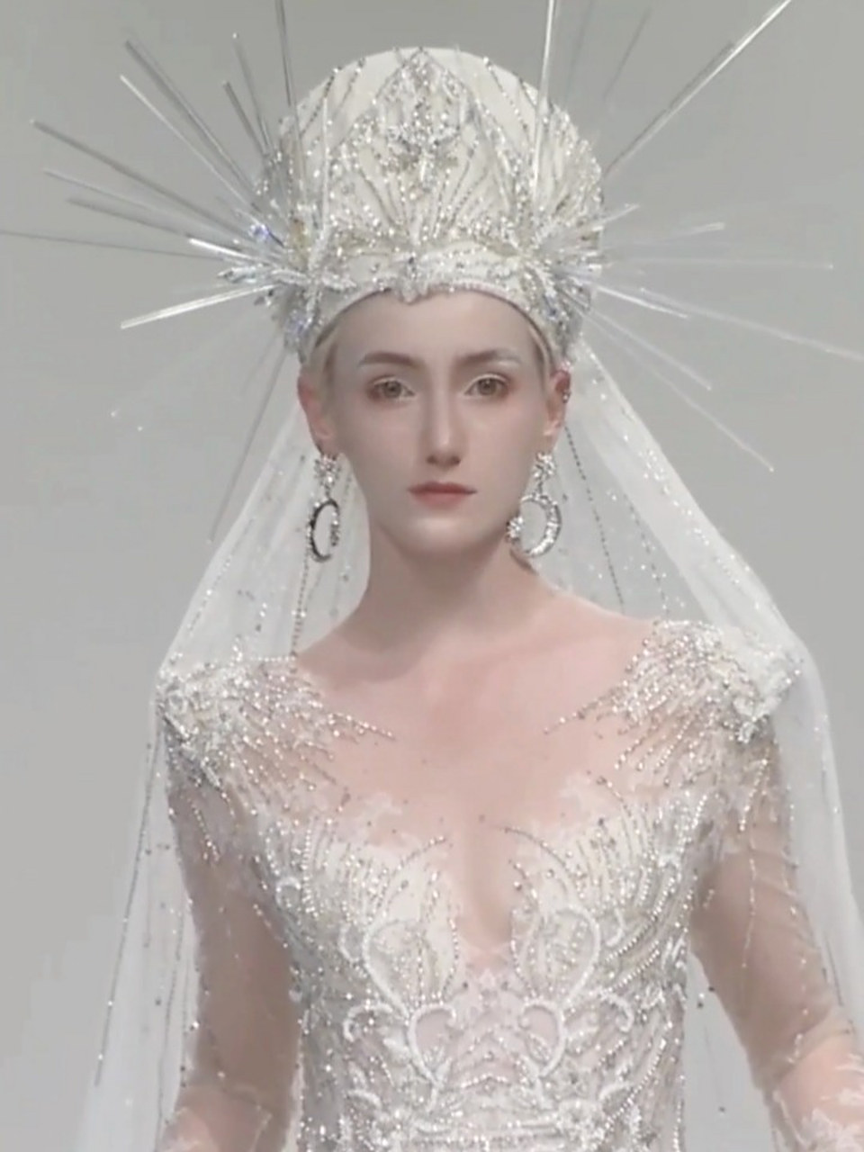 秀场回顾 |theatelier压轴封神 waneca from paradise collection of