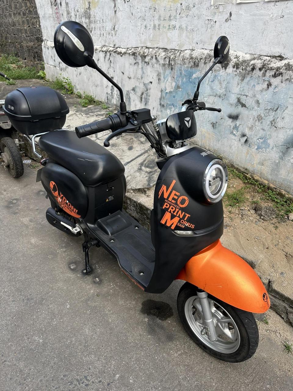 雅迪新国标欧韵60v 有牌有证 车况免检 有60v旧车置换950 直接购买