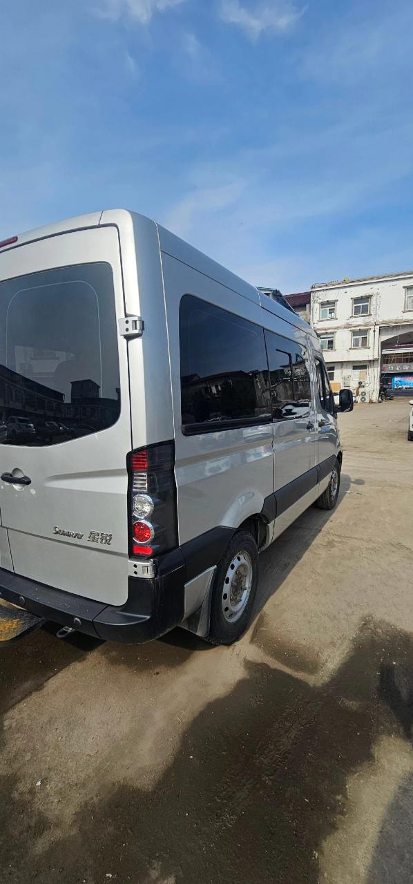 21年上牌,江淮星锐9座,2.0t柴油.云内发动机,超级省油!