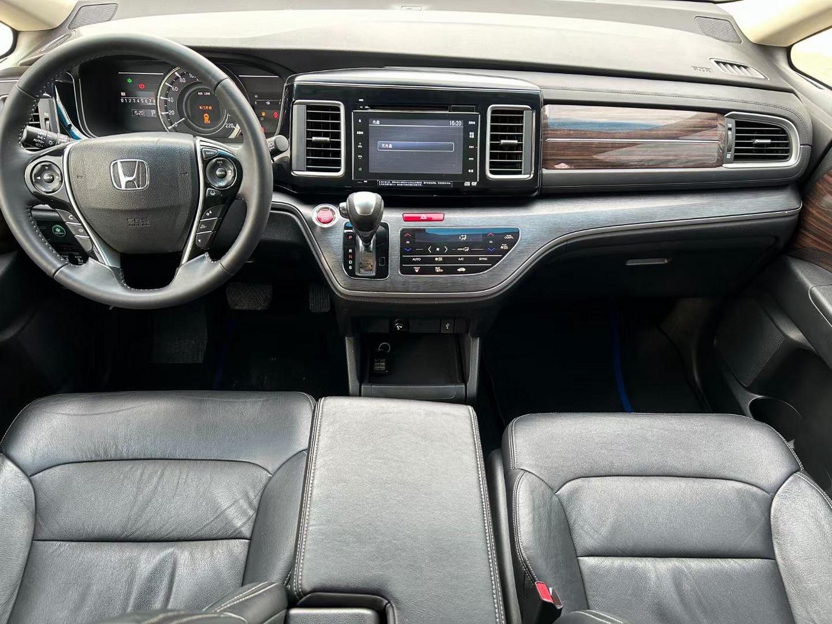 2020年5月上户东风本田艾力绅2.4l至尊版.