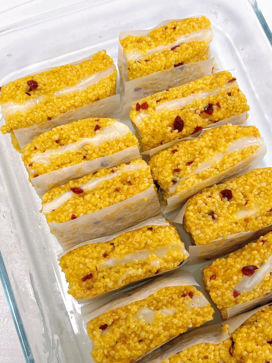 每次去西贝必点的黄米凉糕,少少的总是吃不够!