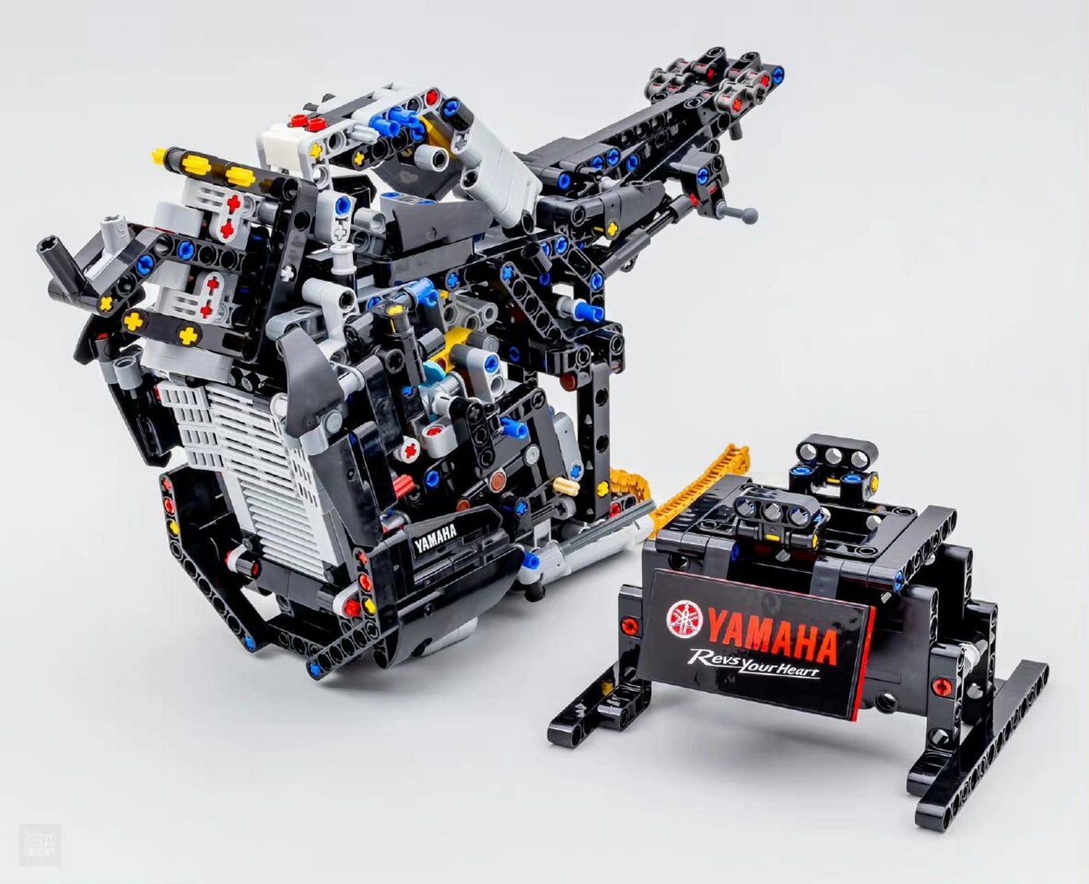 lego乐高 科技系列42159雅马哈mt-10sp评测 lego乐高科技系列新品