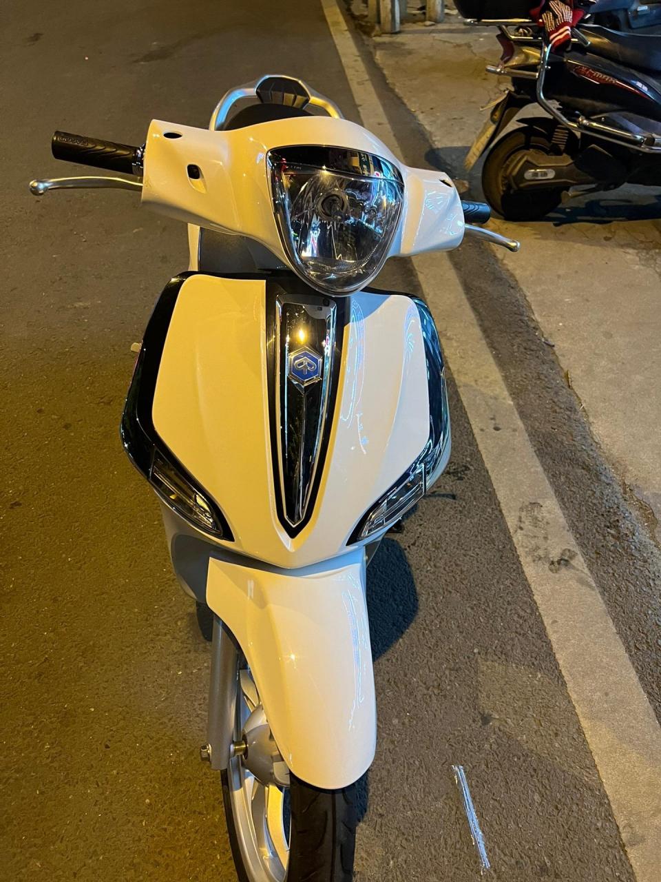 比亚乔liberty155(流鼻涕)比亚乔150踏板 产地越南,正规大贸进口车