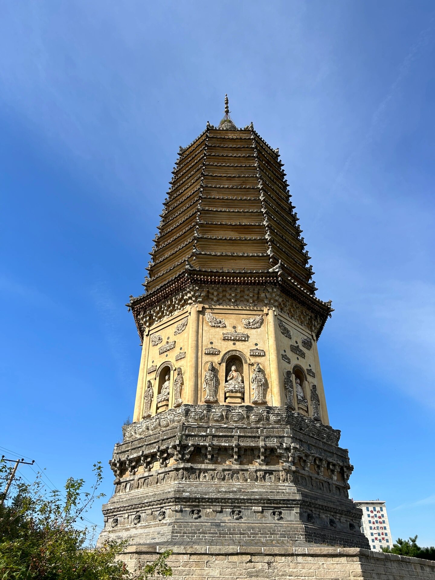 锦州北镇市辽代崇兴寺双塔