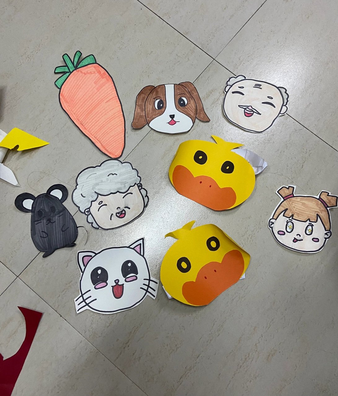 拔萝卜头饰 小鸭子头饰 拔萝卜人物的头饰和小鸭子的头饰 简单的