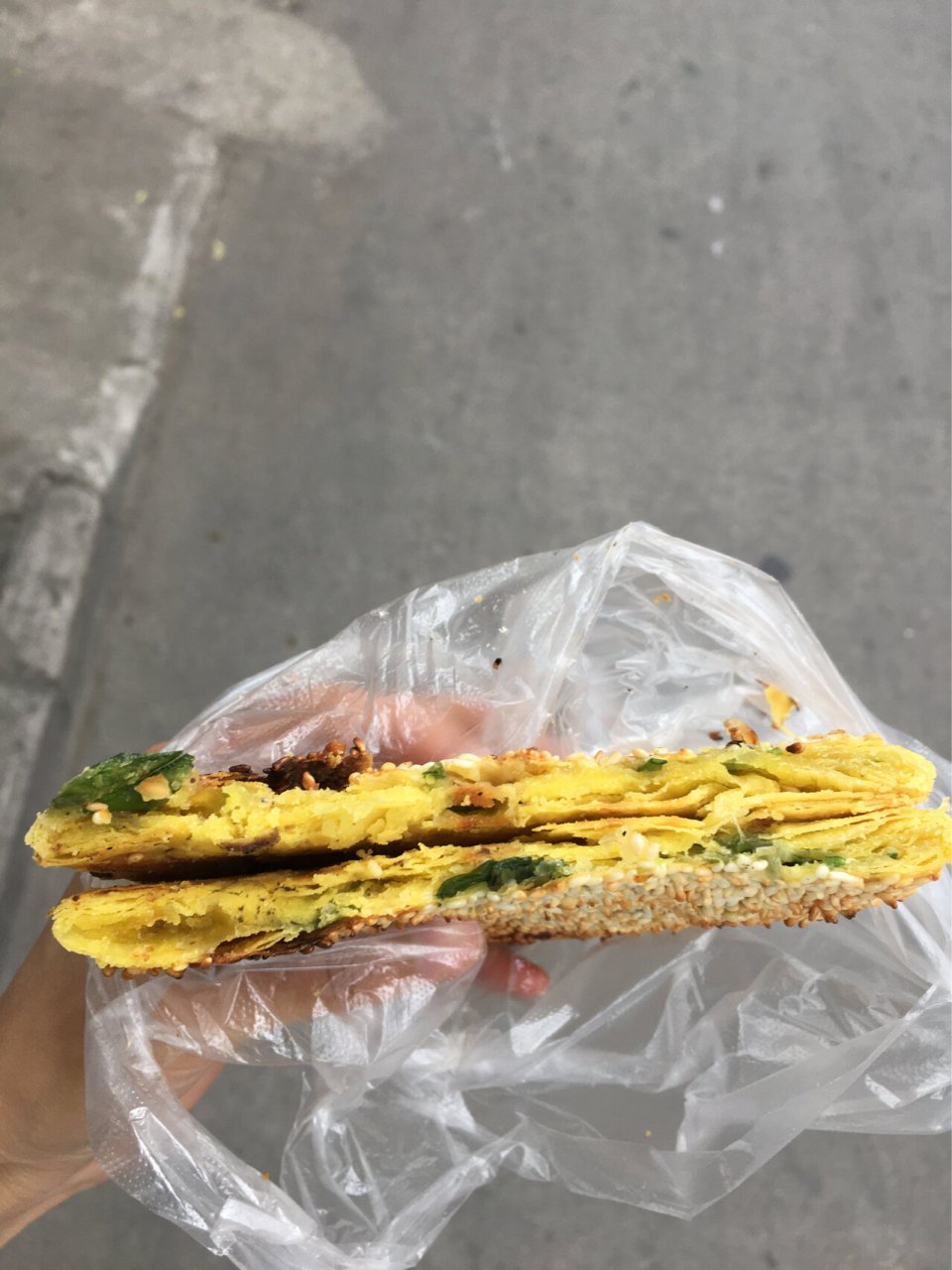 刚出炉的简直绝了! 兴化特色龙虎斗烧饼.