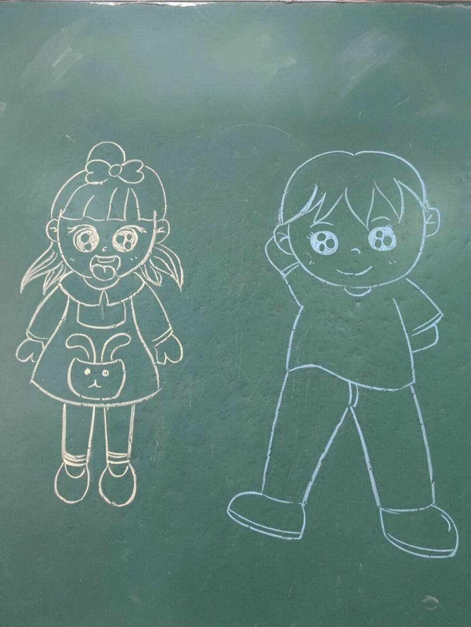 小学美术课|人物简笔画|黑板画|粉笔画 #小学美术# #黑板画# #粉笔画