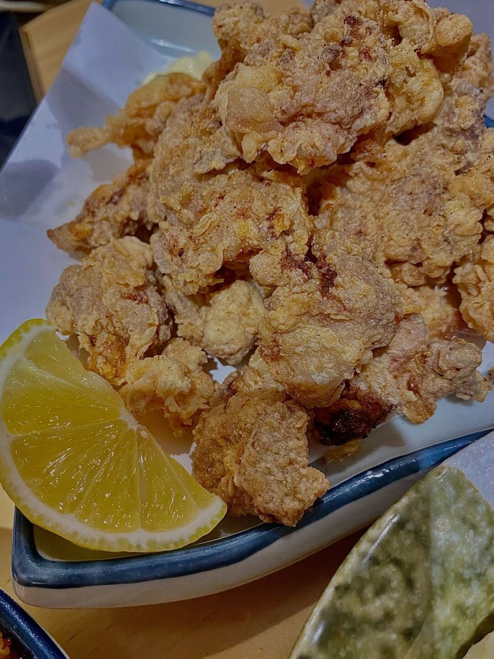 97重新装修过的「界王牛肉饼」,整个店面焕然一新,分为上下二层