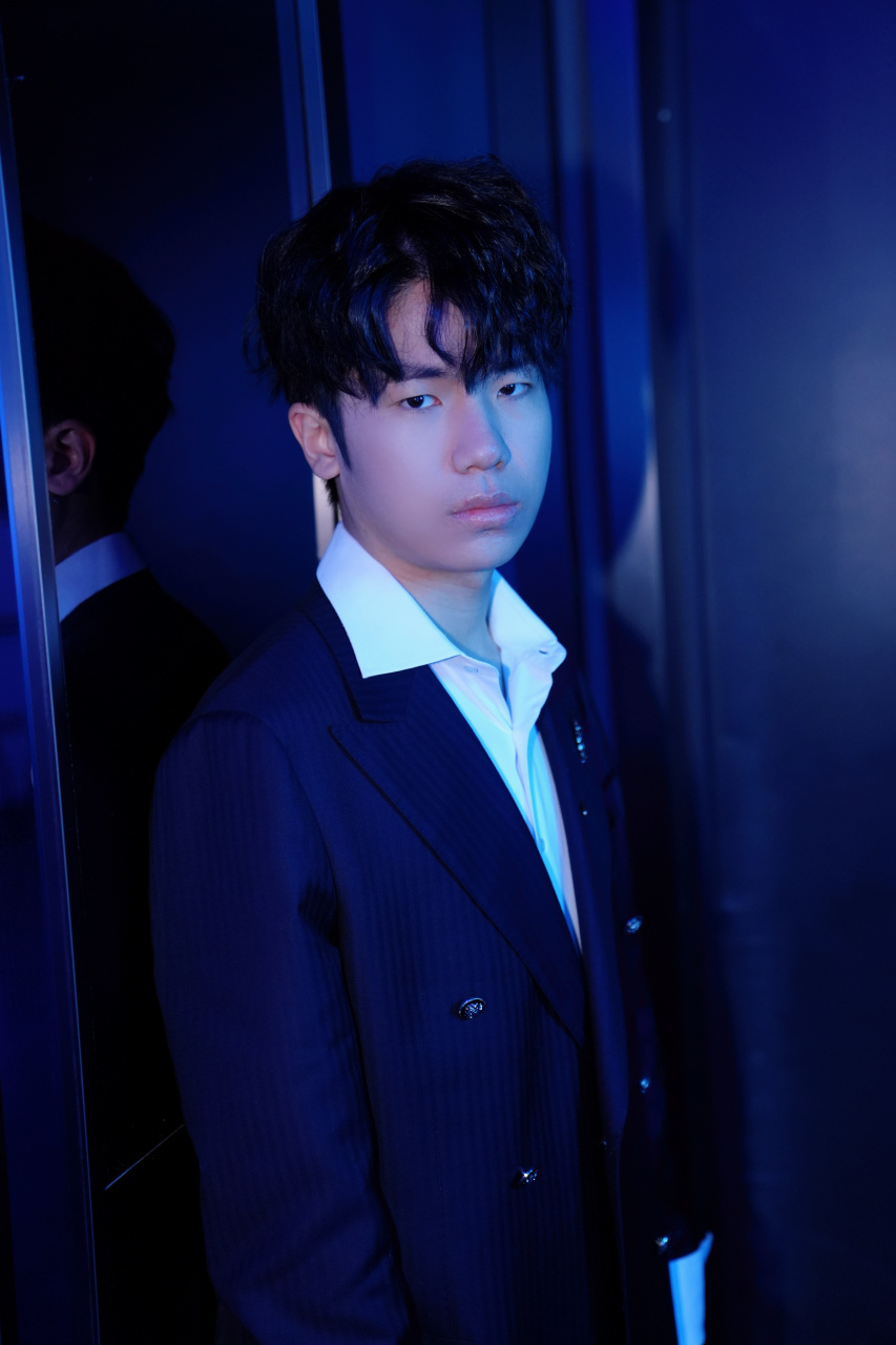 赛抽签仪式  2024年的第一套西装—— 今日份的西装海队estarpro花海