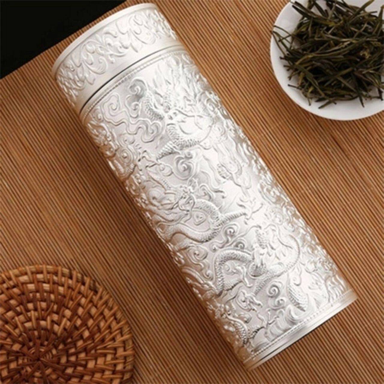 银制 高端饮水杯九龙至尊银杯 杯身高度:178mm;宽度:68mm直径:68mm