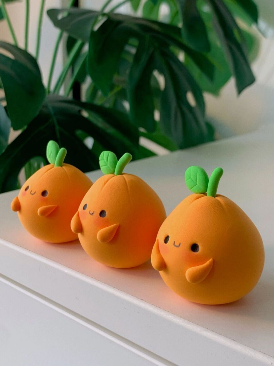 emoji橙子教程|超轻粘土 13突然发现手机自带的食物emoji好可爱