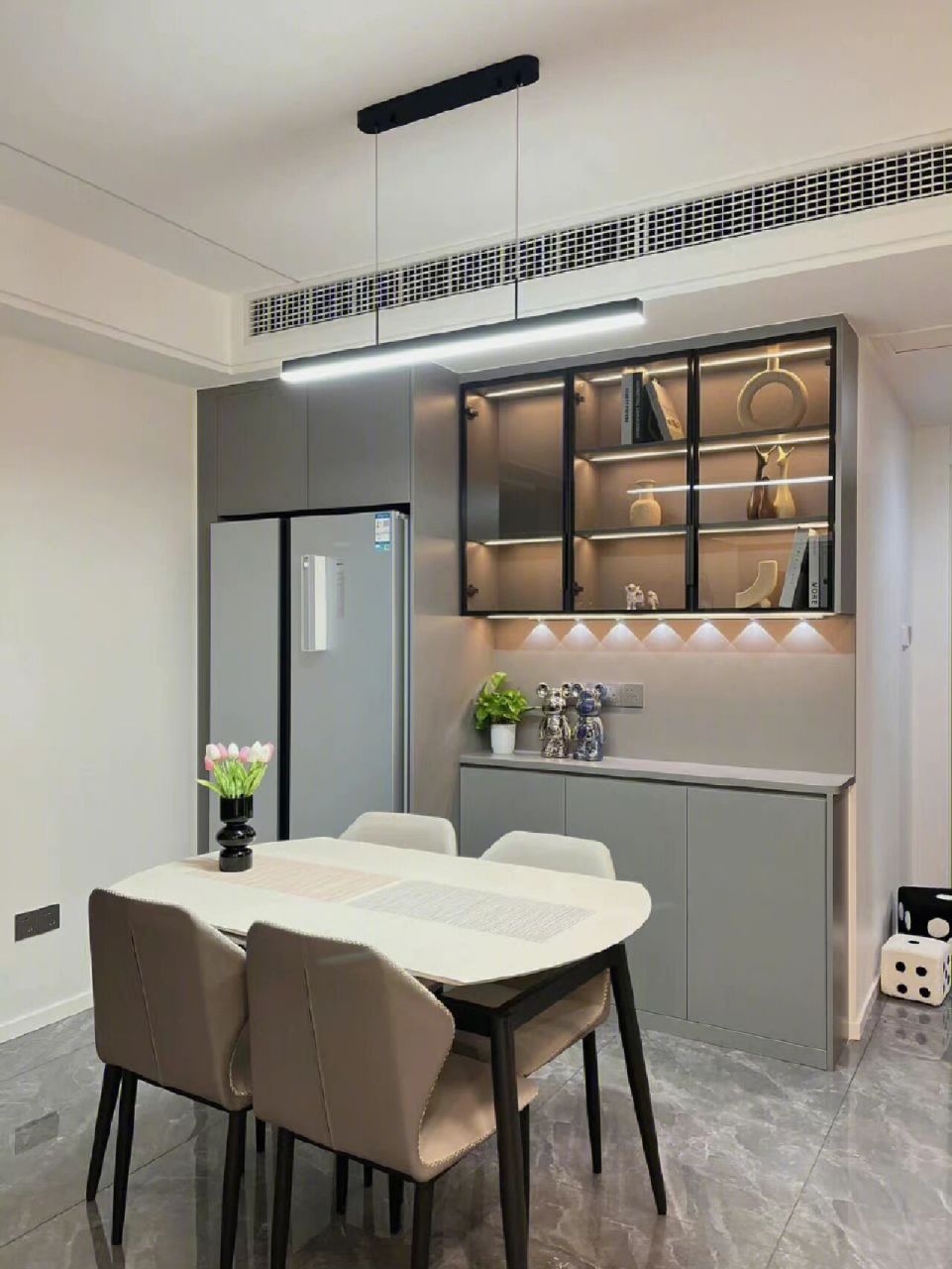 9款嵌入冰箱餐边柜一体设计你喜欢哪一个?