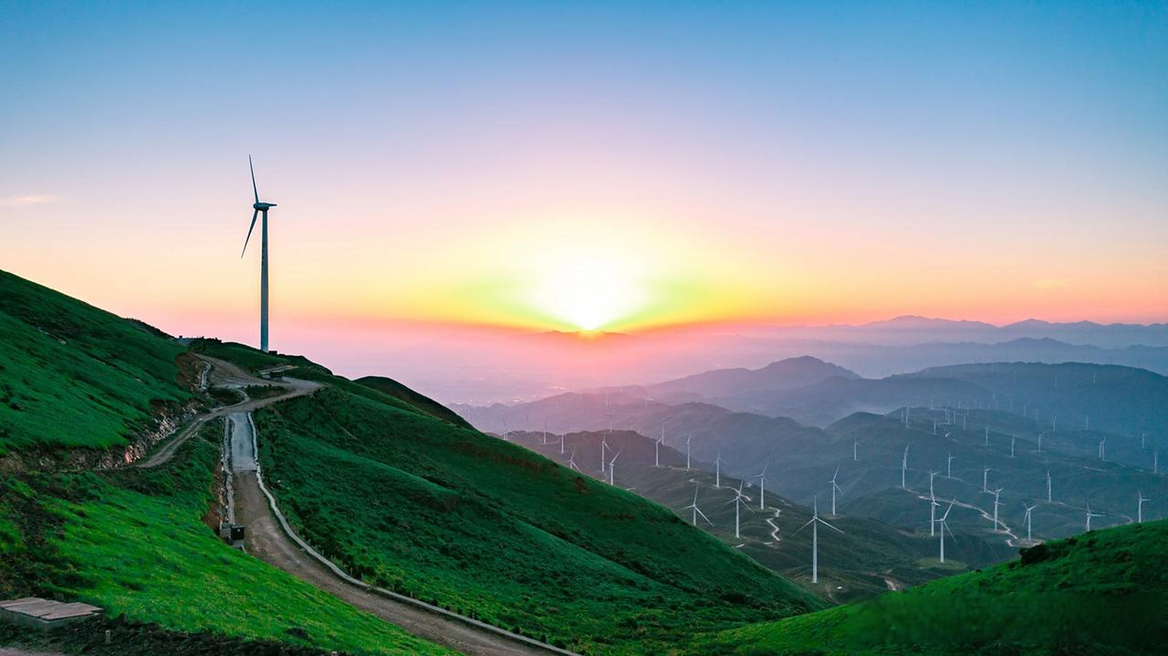 桂林兴安摩天岭日出太美了  秀甲天下无敌