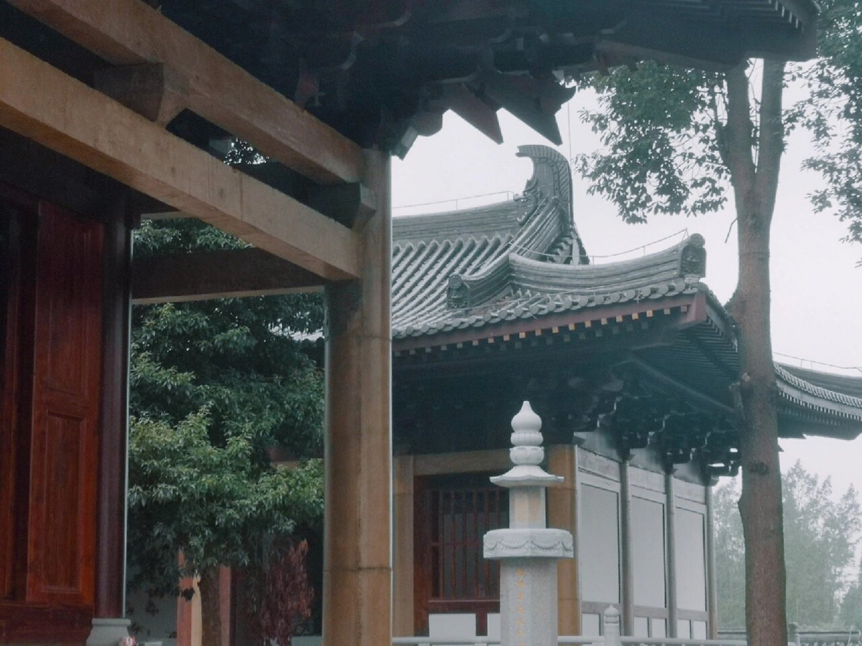 四川崇州高山寺秋游 心旷神怡 一点儿商业气息都没有 有机缘可以和