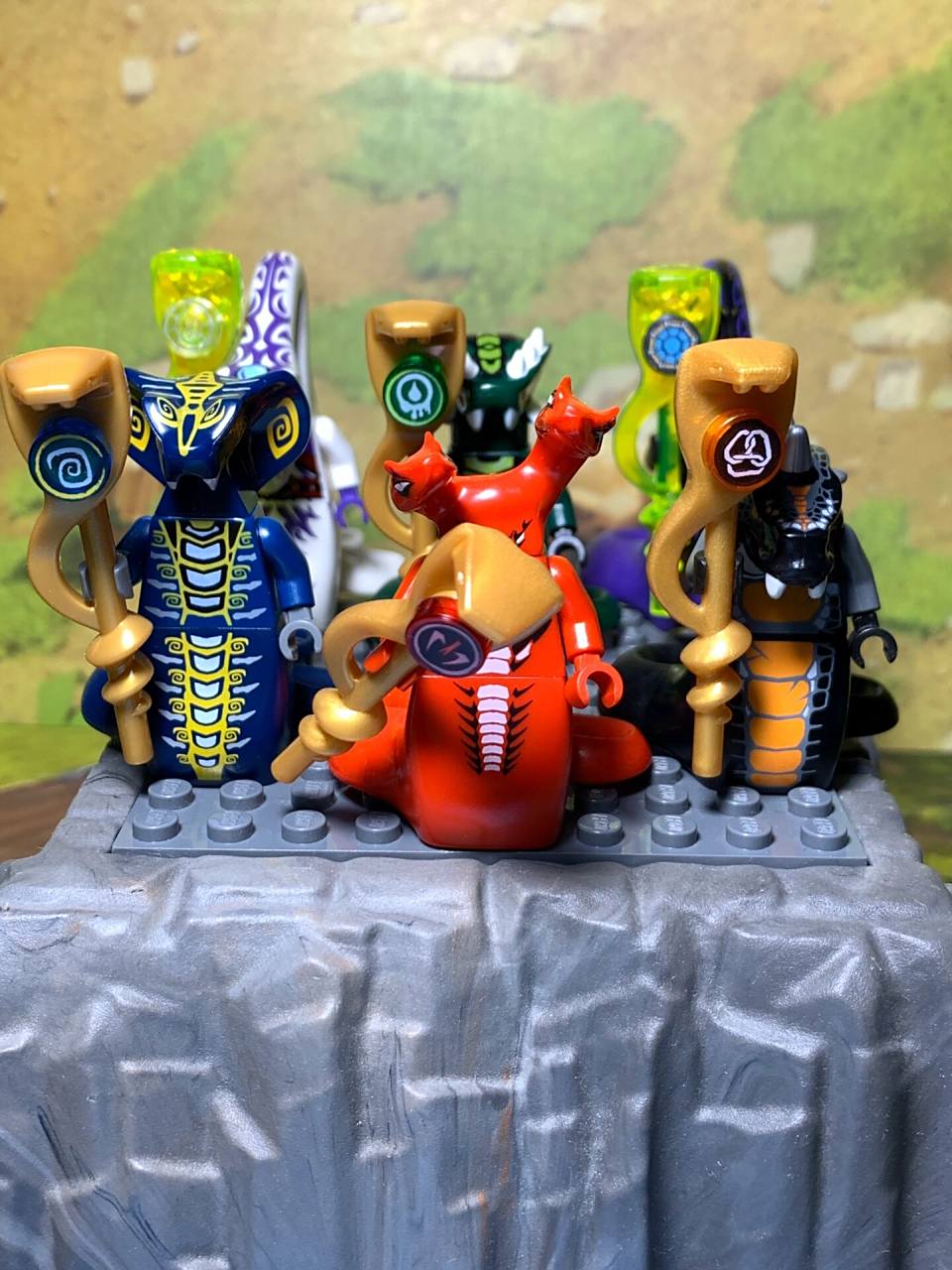 乐高幻影忍者人仔——蛇族头领集合 忍者里这几款蛇族头领超级帅气,不