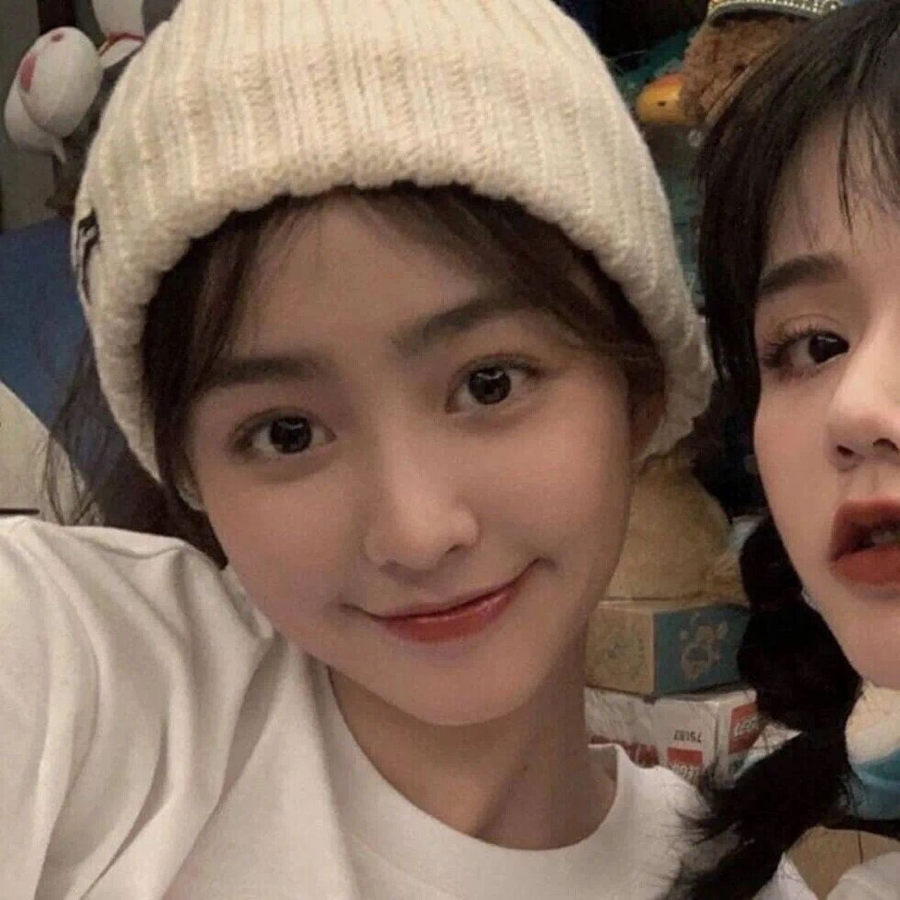 闺蜜头像丨真人丨一人一半 温柔的暖色调晚霞色 蛮适合跟同桌一起用的