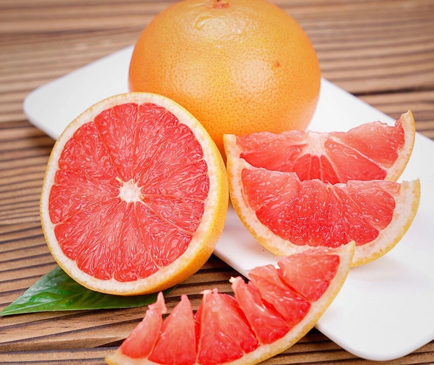 西柚 秋冬减肥水果 它称第二,没有敢称第一 【柚子】 柚子热量低,维c