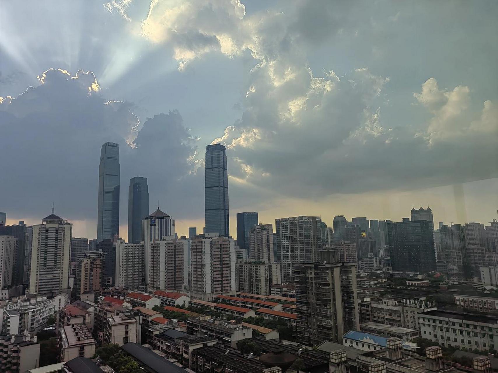 长沙第二高楼,世贸环球金融中心,343米.