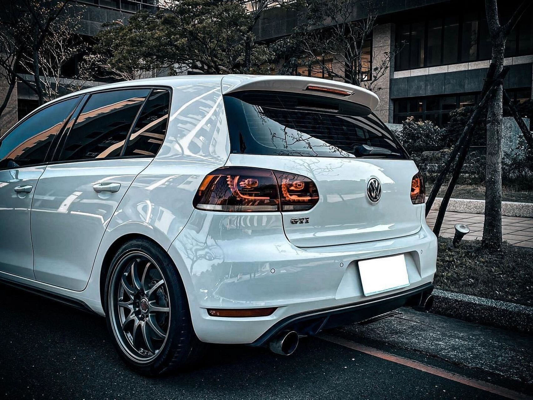 高尔夫6 gti 改装分享 升级rays ce28n轻量化轮毂ap 5200四活塞卡钳