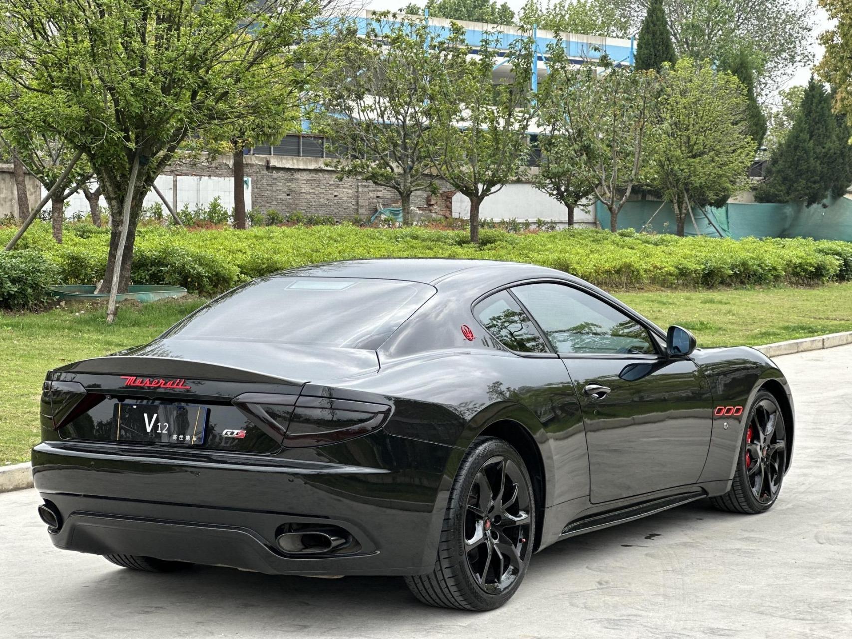 玛莎拉蒂gts,4.7l,v8,460匹马力,百公里4.7/s,车况精品,外观内饰如图!