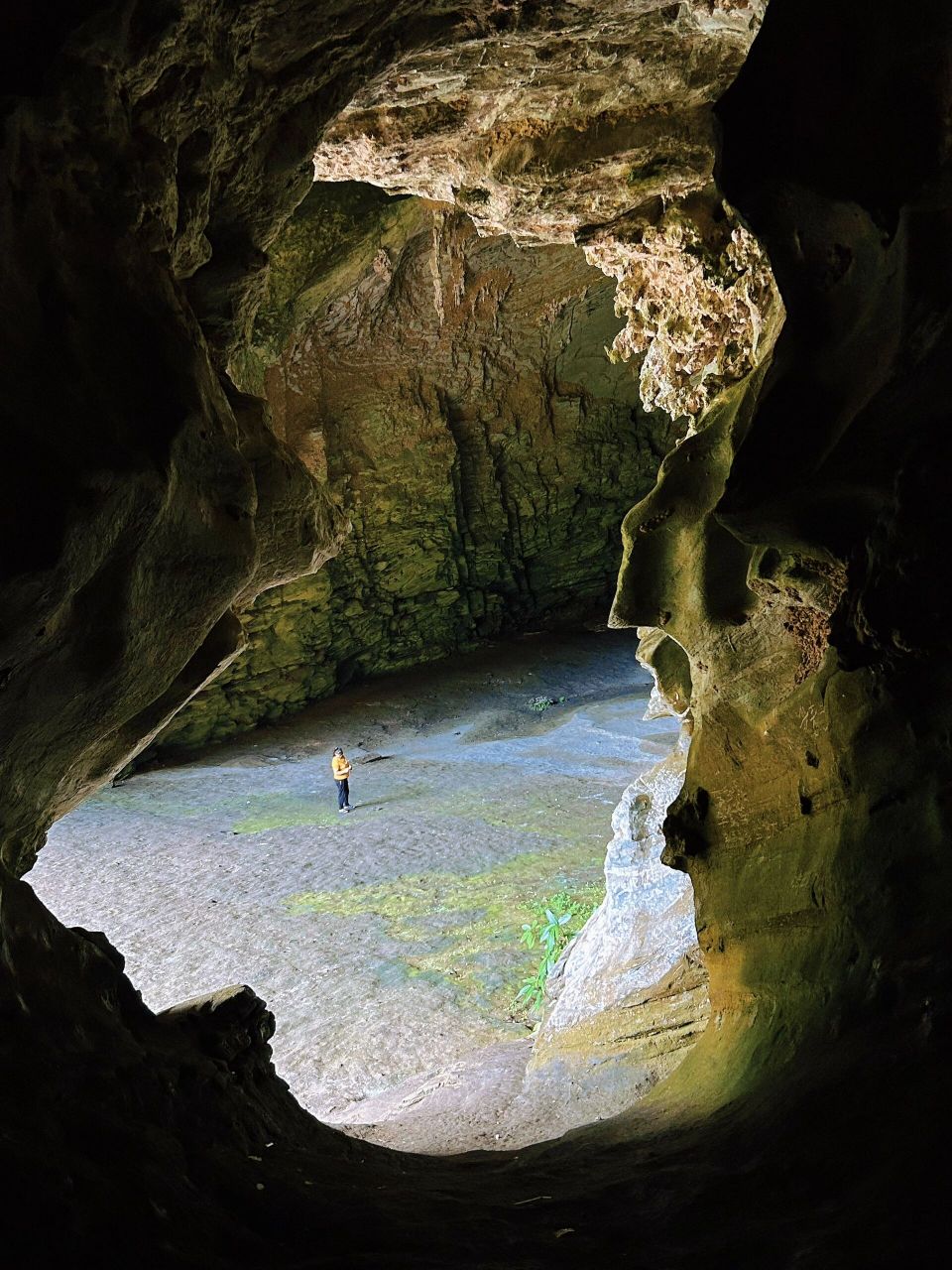 最先被昌江吸引是因为传说中的皇帝洞,听说洞很大很神奇,而且是新石器