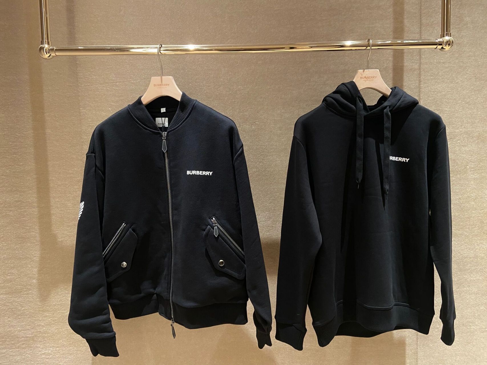 burberry 战马骑士系列 男士战马外套&卫衣 全新演绎