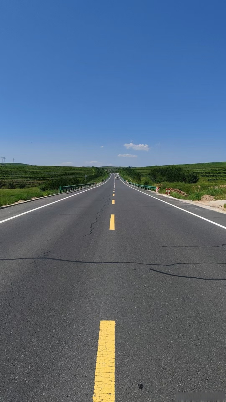 图文动态同步大赛# 著名的草原最美公路达达线!