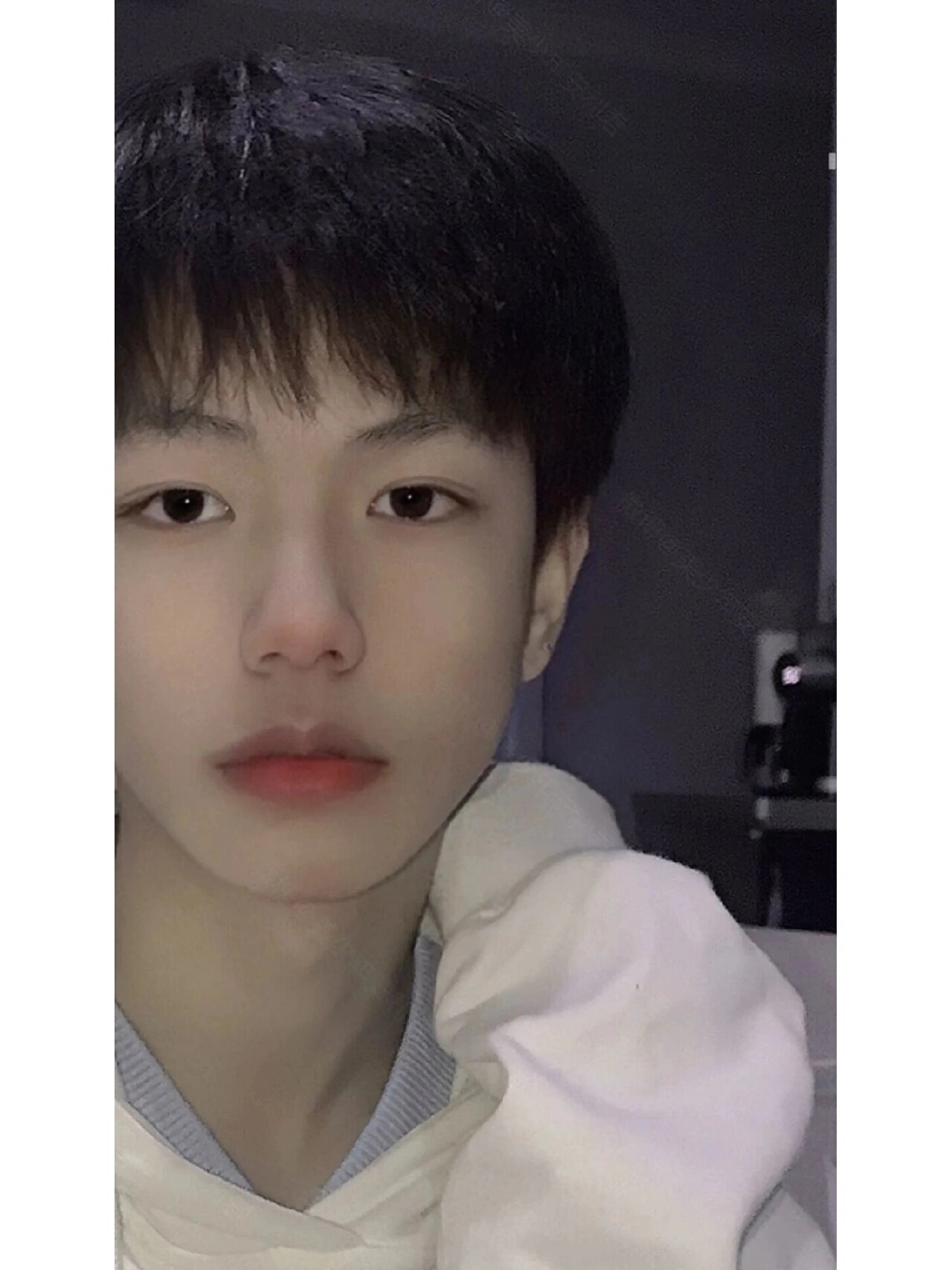 无水印高清帅哥壁纸