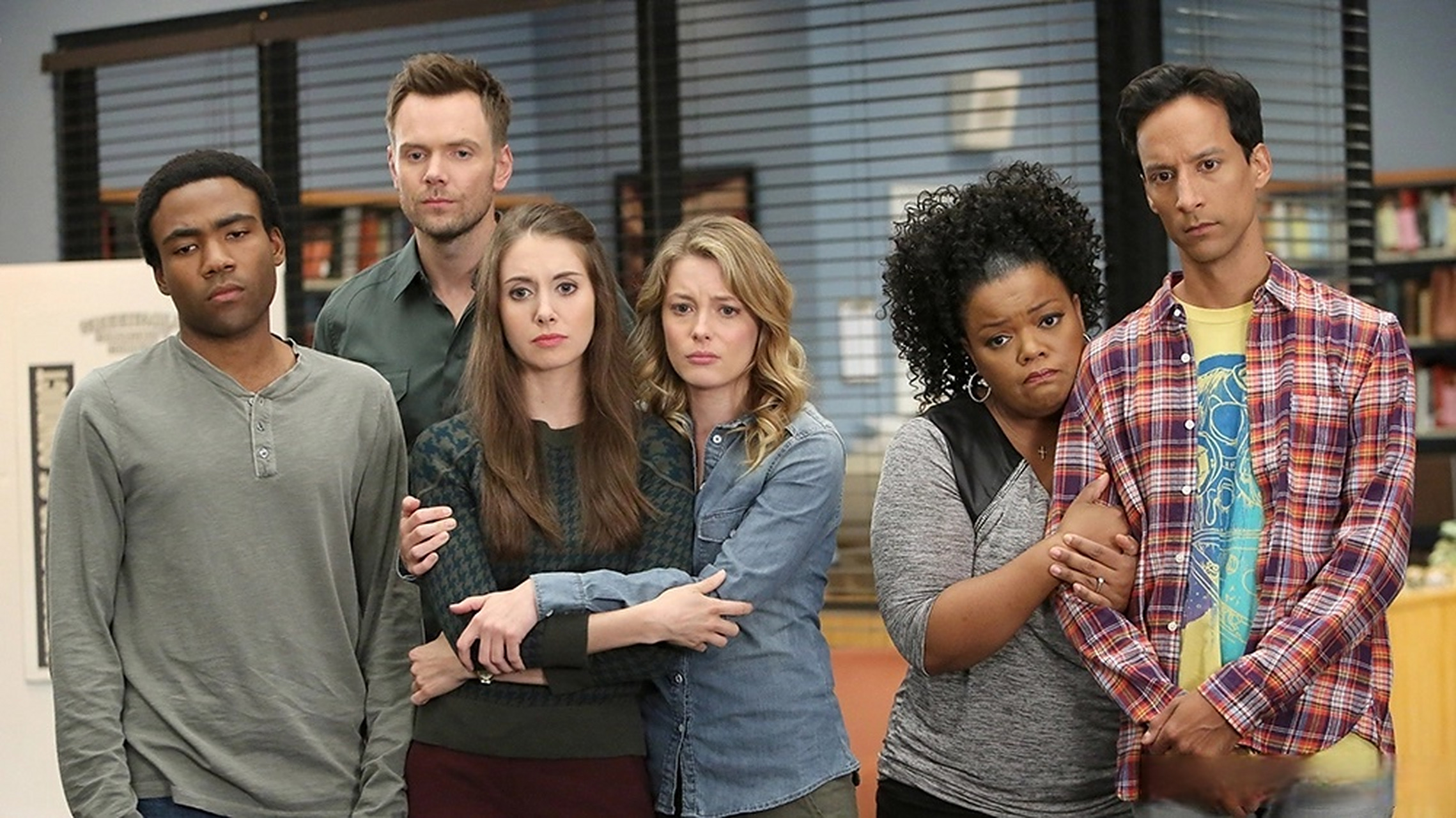 【《废柴联盟》电影版剧本已接近完成】 "姐夫"joel mchale在节目透露