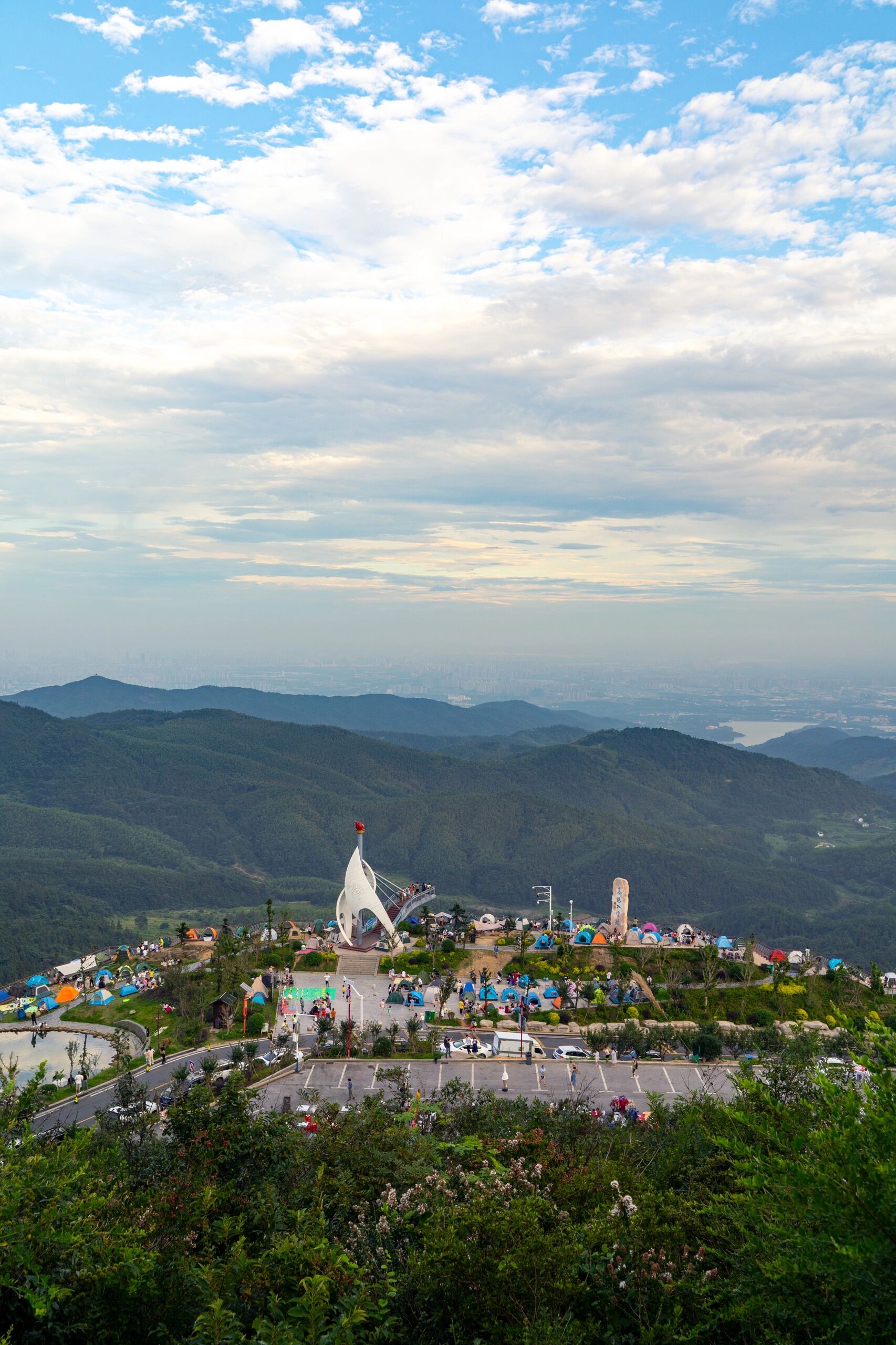 梅岭观景台图片