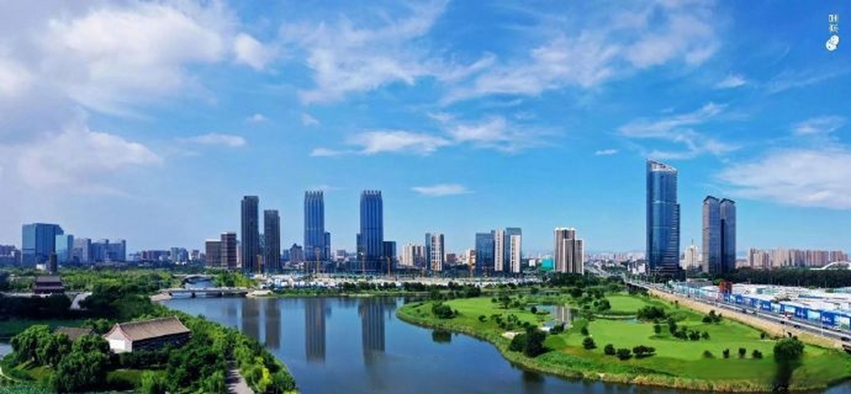 北京城市副中心与雄安新区一起,是首都北京新的"两翼",是京津冀型同