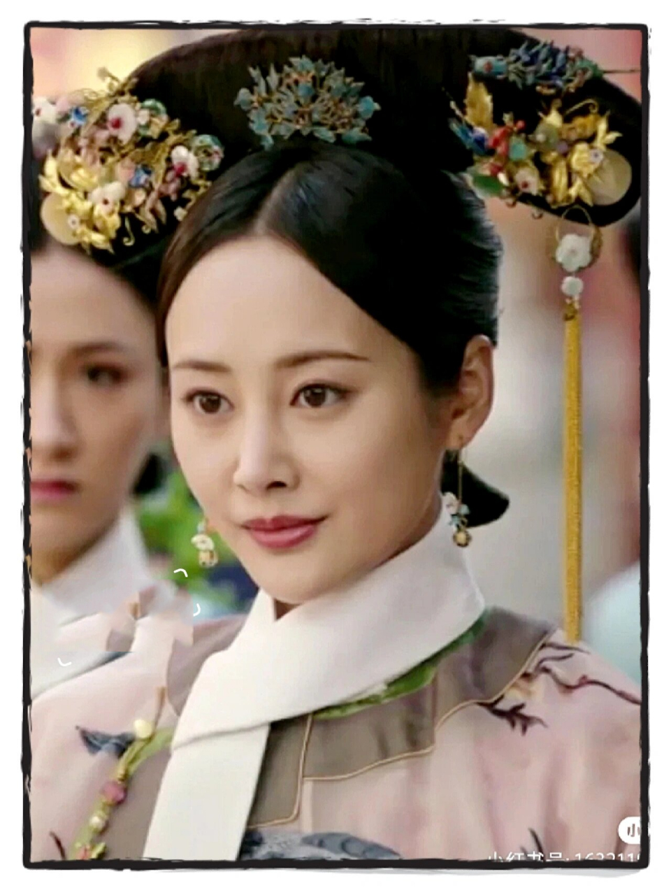 如懿传不同位分旗头盘点-贵人篇(中) p1-p2  白蕊姬贵人时期  图一
