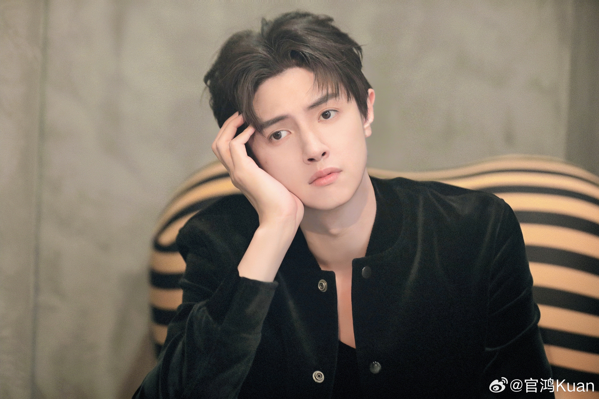 她的城# 今夜的李傲霖get一个新表情 [三哈]