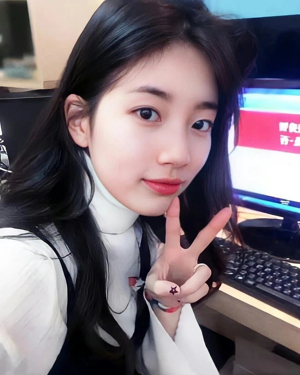 南韩美女裴秀智绝美春季头像