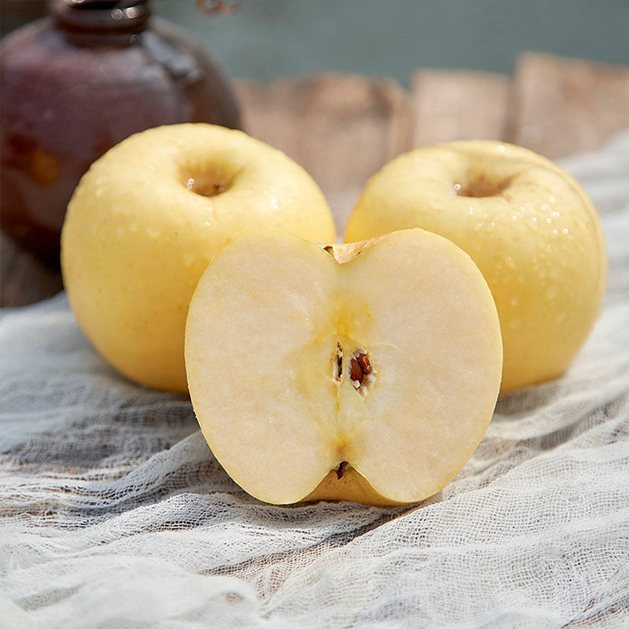 9】烟台奶油富士苹果水果*5斤    苹果中的"白富美"!