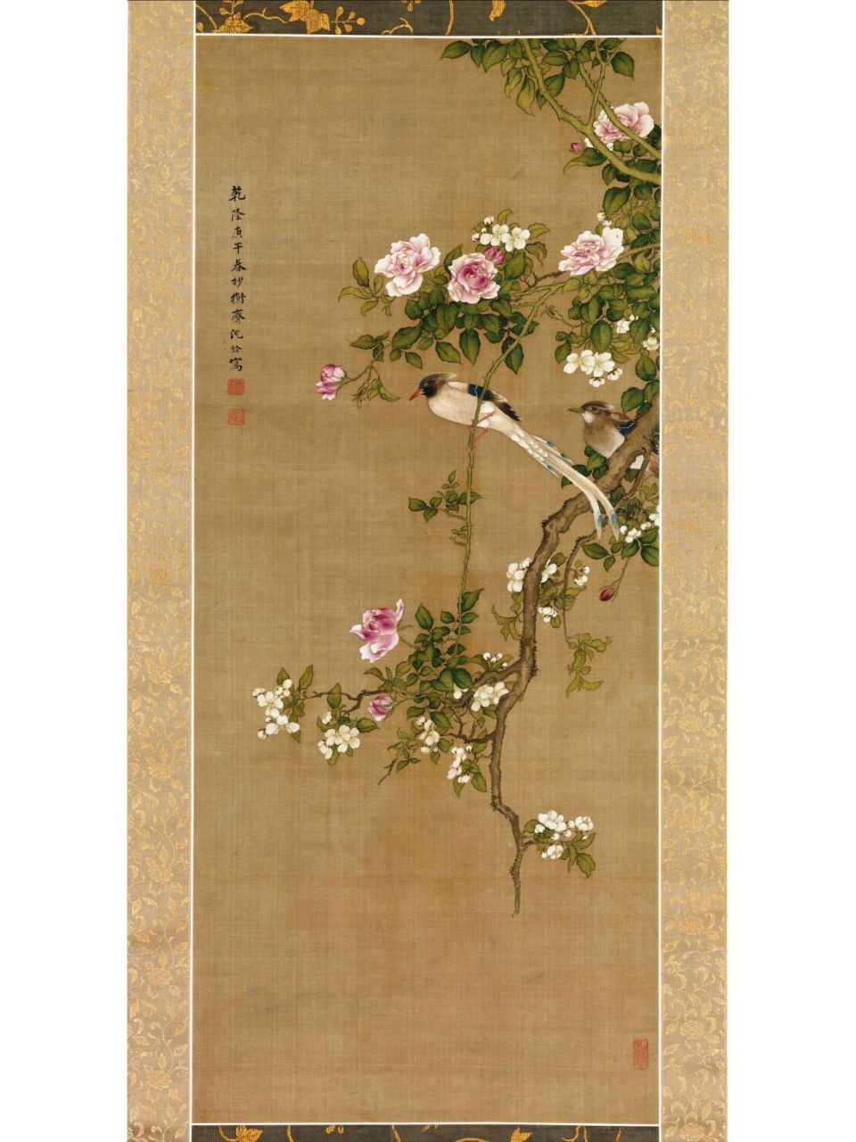 国画直幅落款字下盖印,直下底角,不可再盖压角闲章.