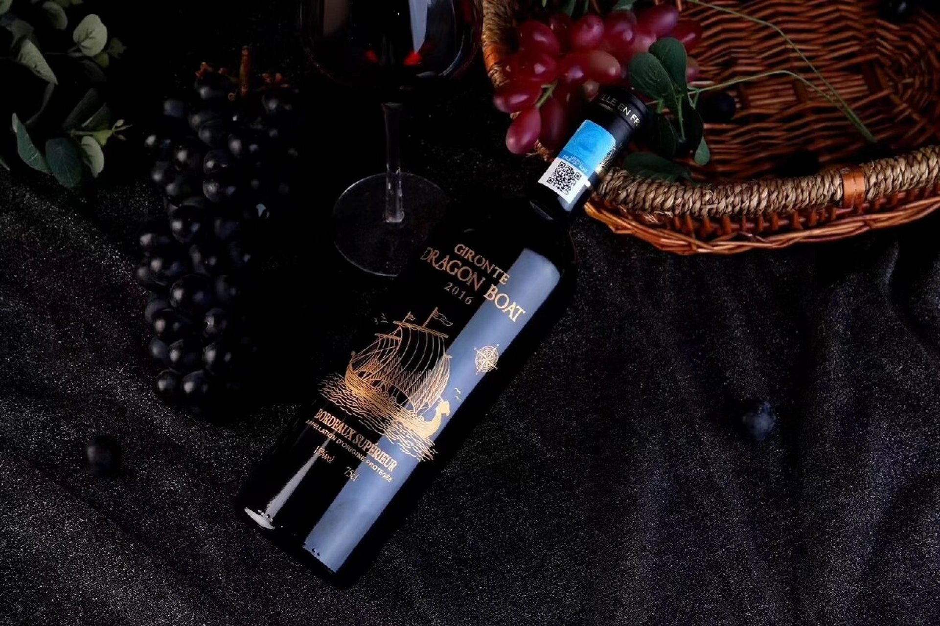 吉伦特 龙船干红葡萄酒 每一份葡萄酒的推荐都以亲试过为前提 请相信