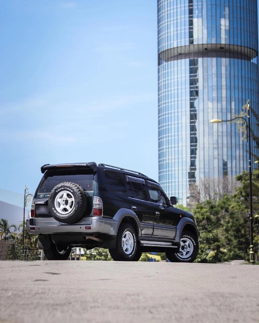 以下是关于丰田普拉多 lc95 的一些常见信息:  1.