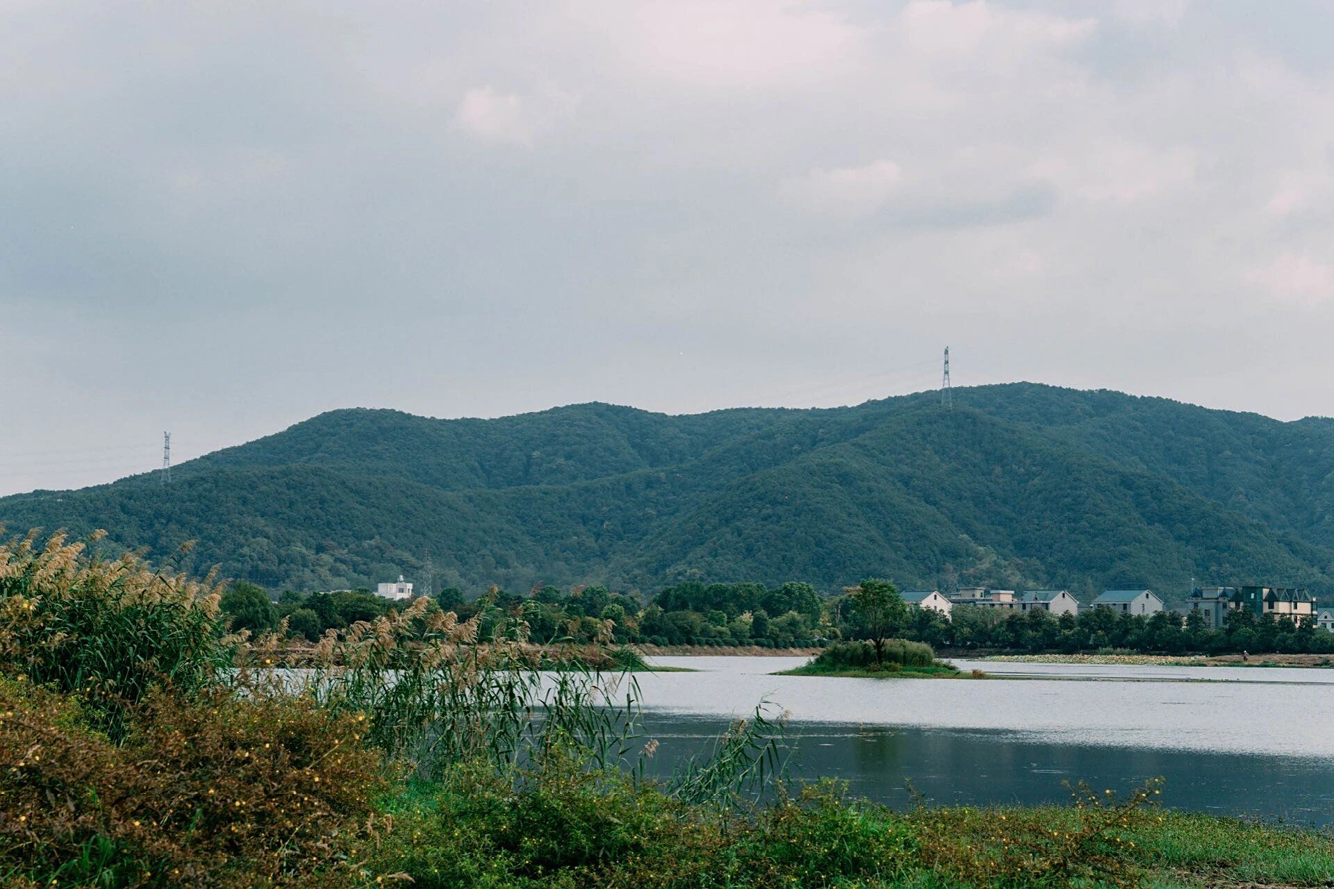 萧山家门口营地91仙女湖十大最美湖泊之一   91在杭州有着92