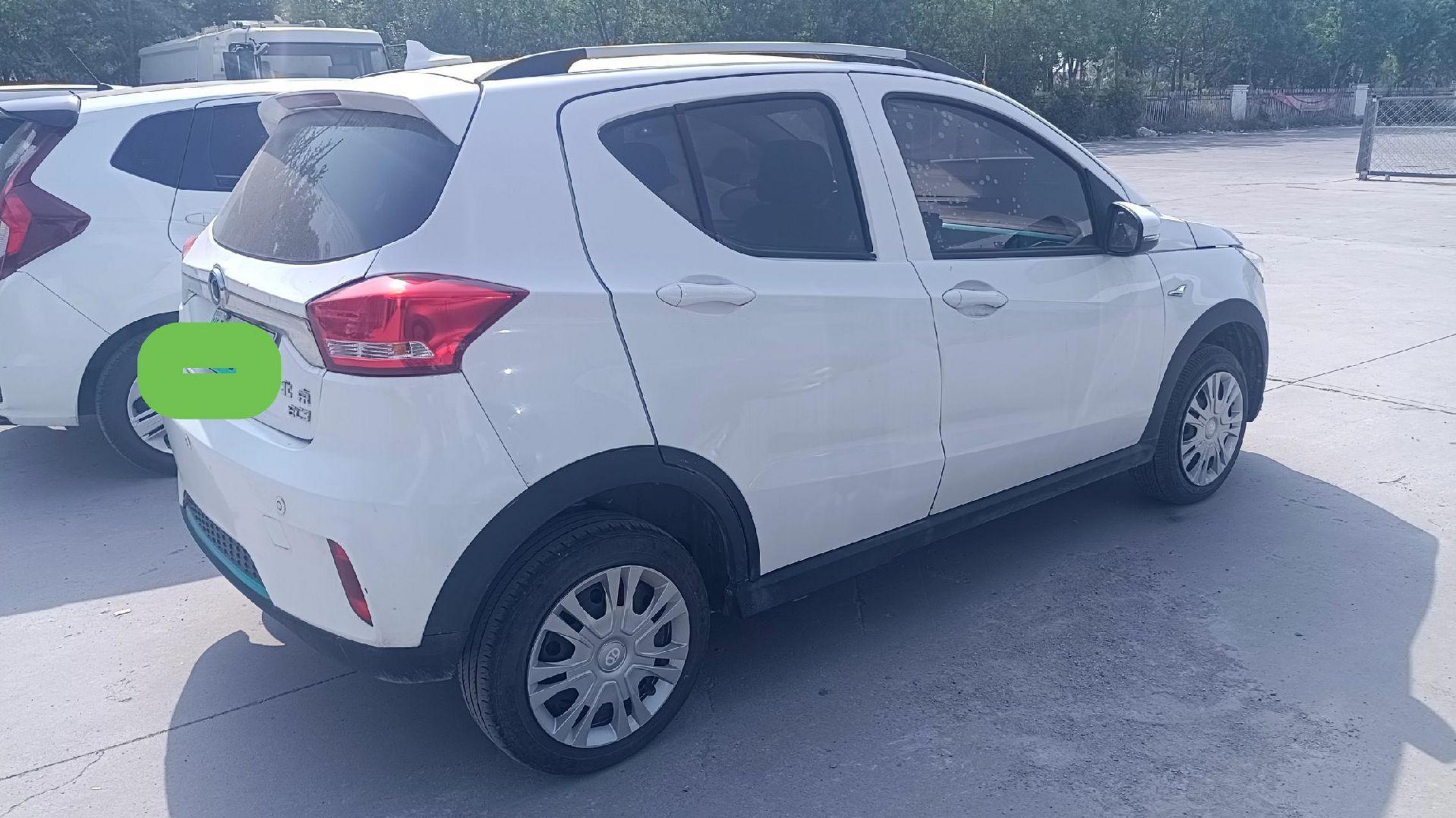 北汽新能源ec3,续航301公里,2个多便宜出,新能源电动汽车