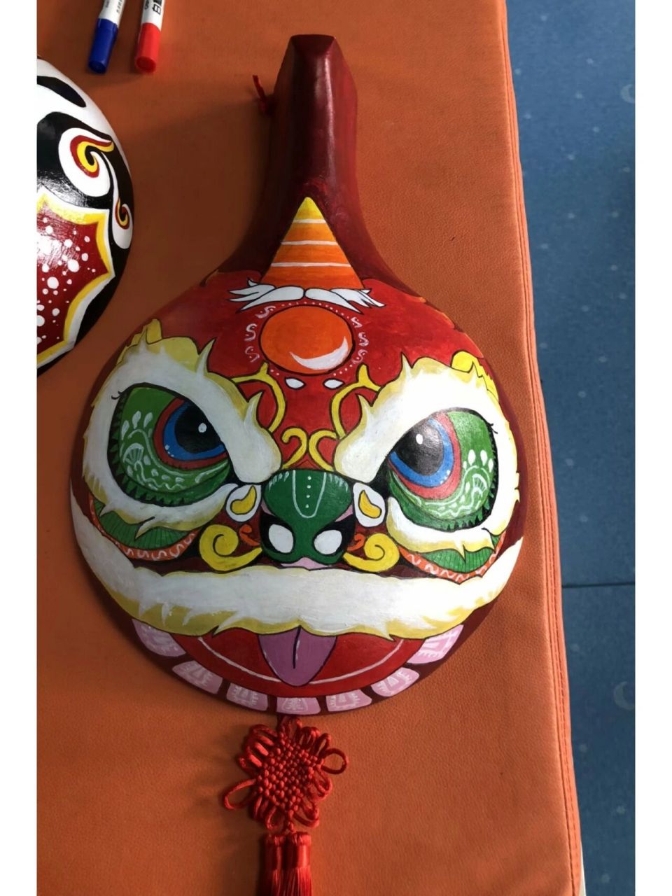 ps:马勺最开始真的是用来喂马吃饭时的工具,后来才演变成"锅",现在