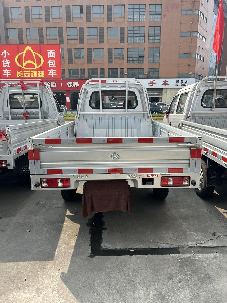 长安新豹t3plus双排 800公里准新车 豪华配置该有的都有 二手车价买准