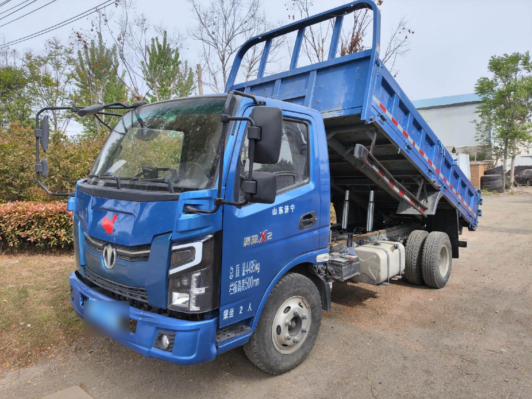2022年极品奥驰x2重型4米2自卸车!8档高低速!云内156马力!