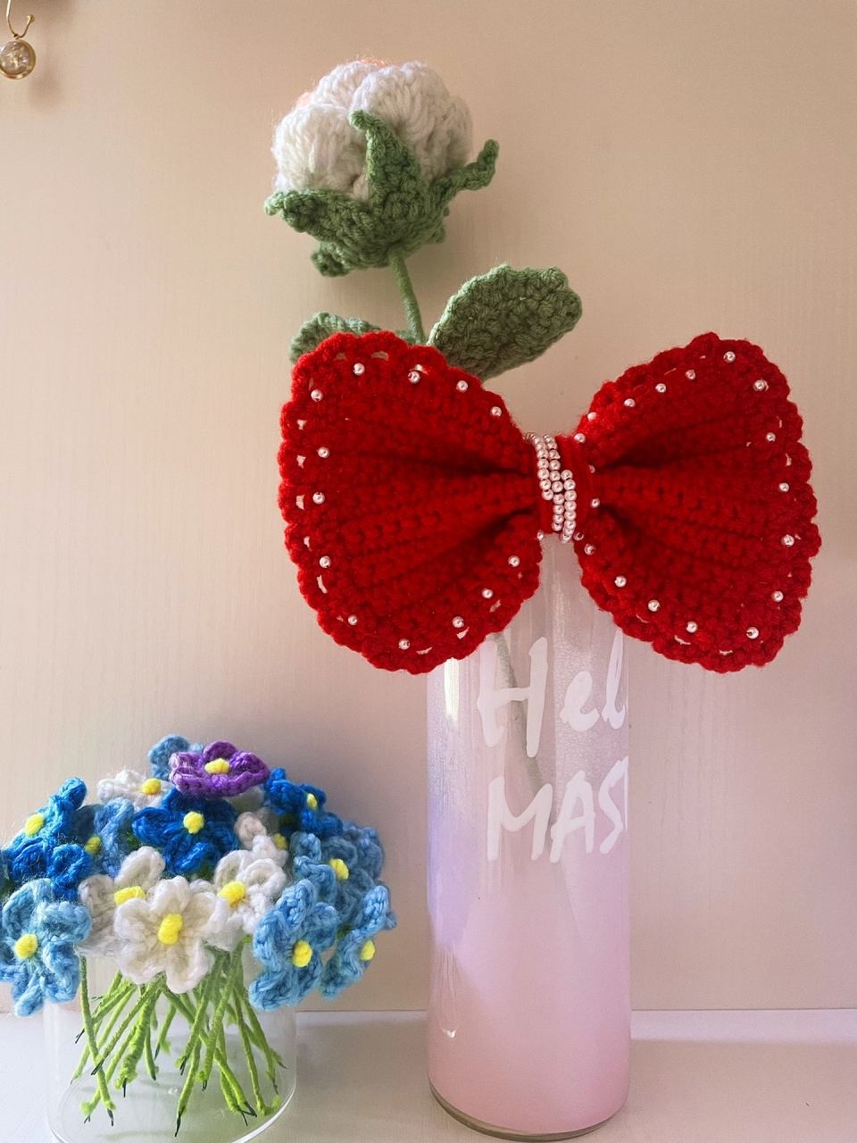 蝴蝶结钩织 (附图解) 临近过年, 我姐让给她家女儿做个红色蝴蝶结