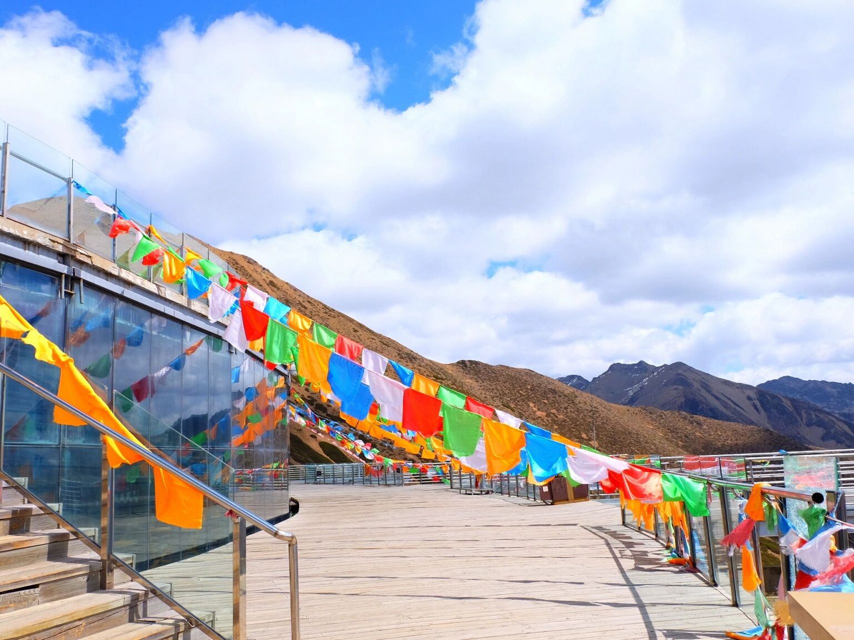 川西美景|木雅圣地 05木雅圣地景区木雅圣地景区坐落于情歌故乡康定