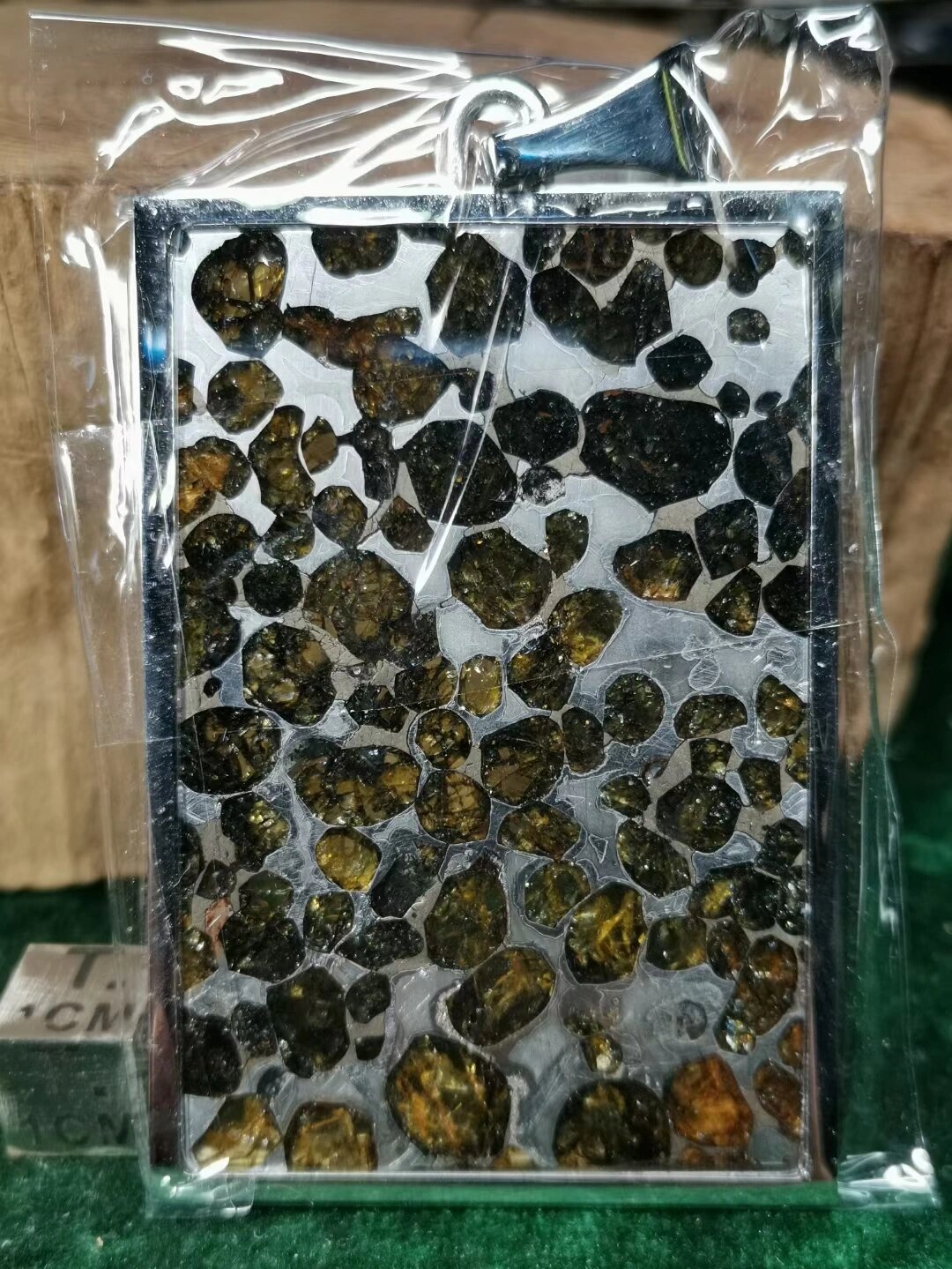 肯尼亚橄榄石铁陨石4/6牌 橄榄陨石四六平安牌极品肯尼亚橄榄陨石吊坠