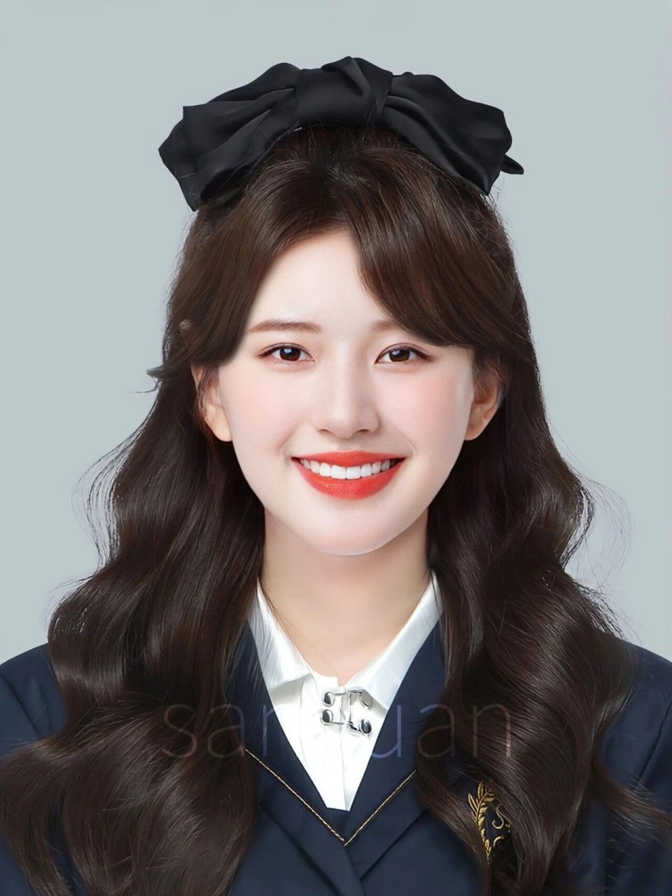 明星证件照 | 赵露思 给露思宝贝修了证件照,太美腻了 满满的胶原蛋白